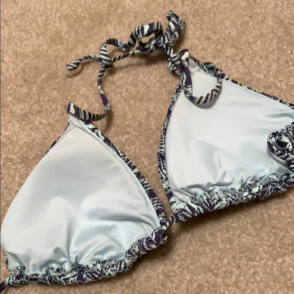 Volcom triangle bikini top - Picture 6 of 7